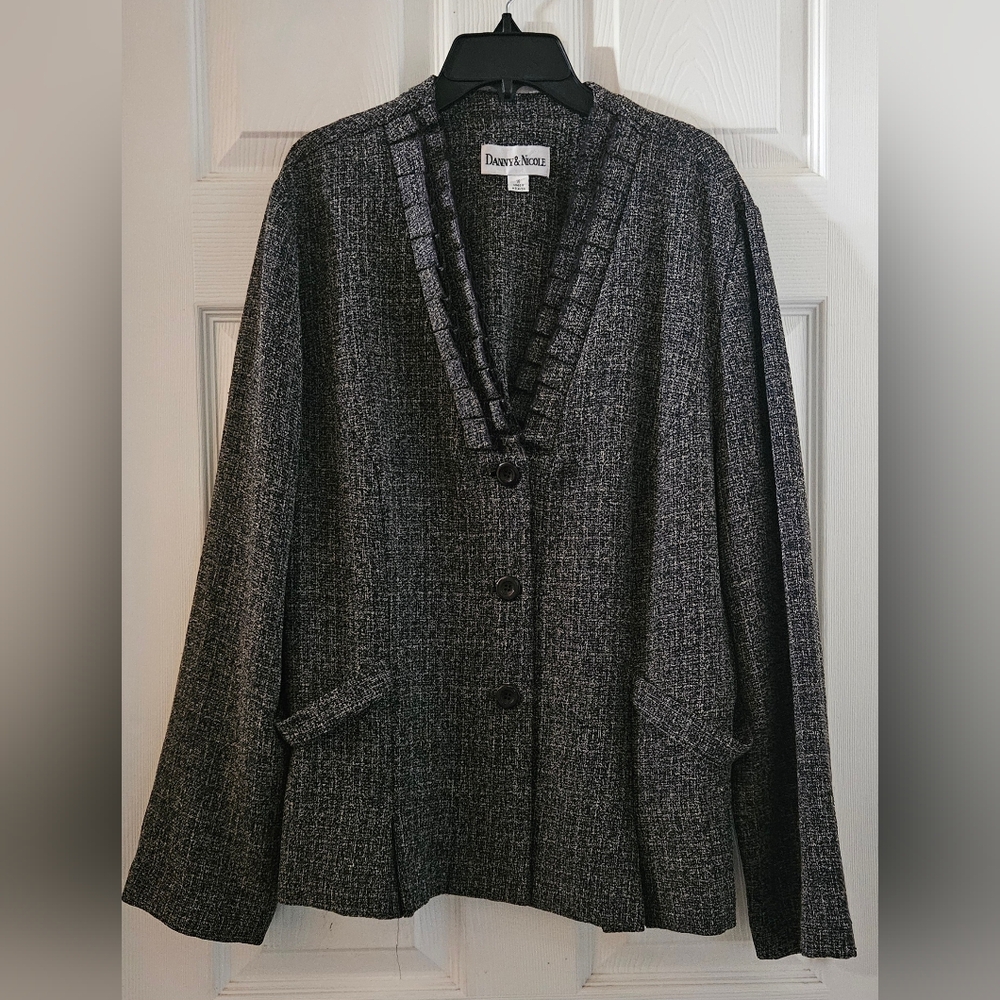Danny & Nicole Tweed Style Blazer